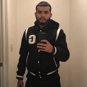 Meet your Posher, Gilbert